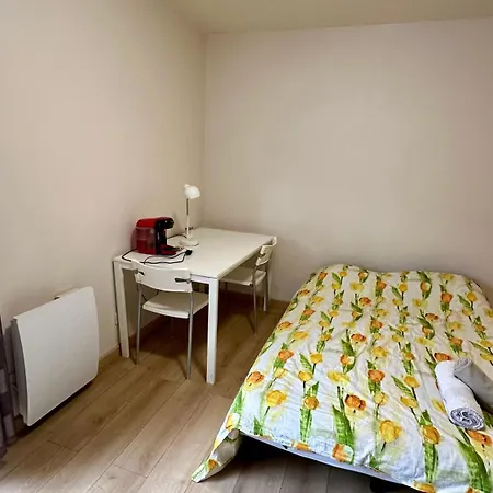 Studio Avec Parking Prive Au Coeur De 4 *